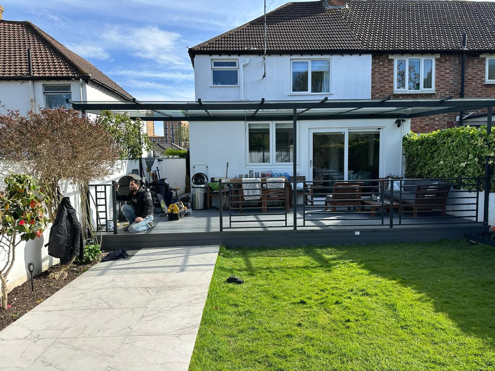 Modern Flat Metal Roof Canopy